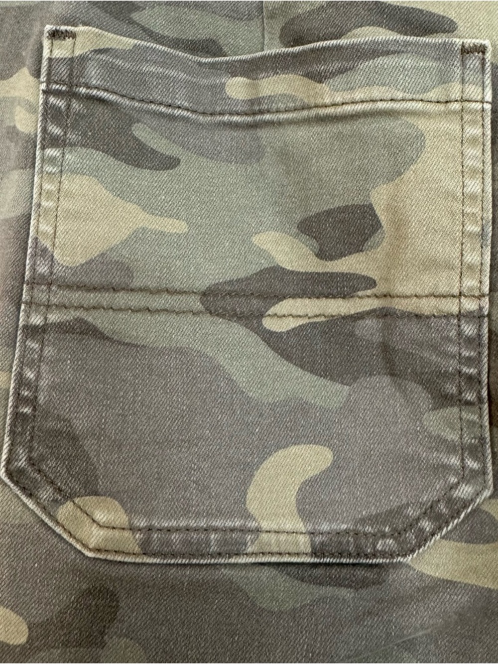 GAP High Rise Universal Legging Jeans – Size 12 - Camo - Picture 6 of 10